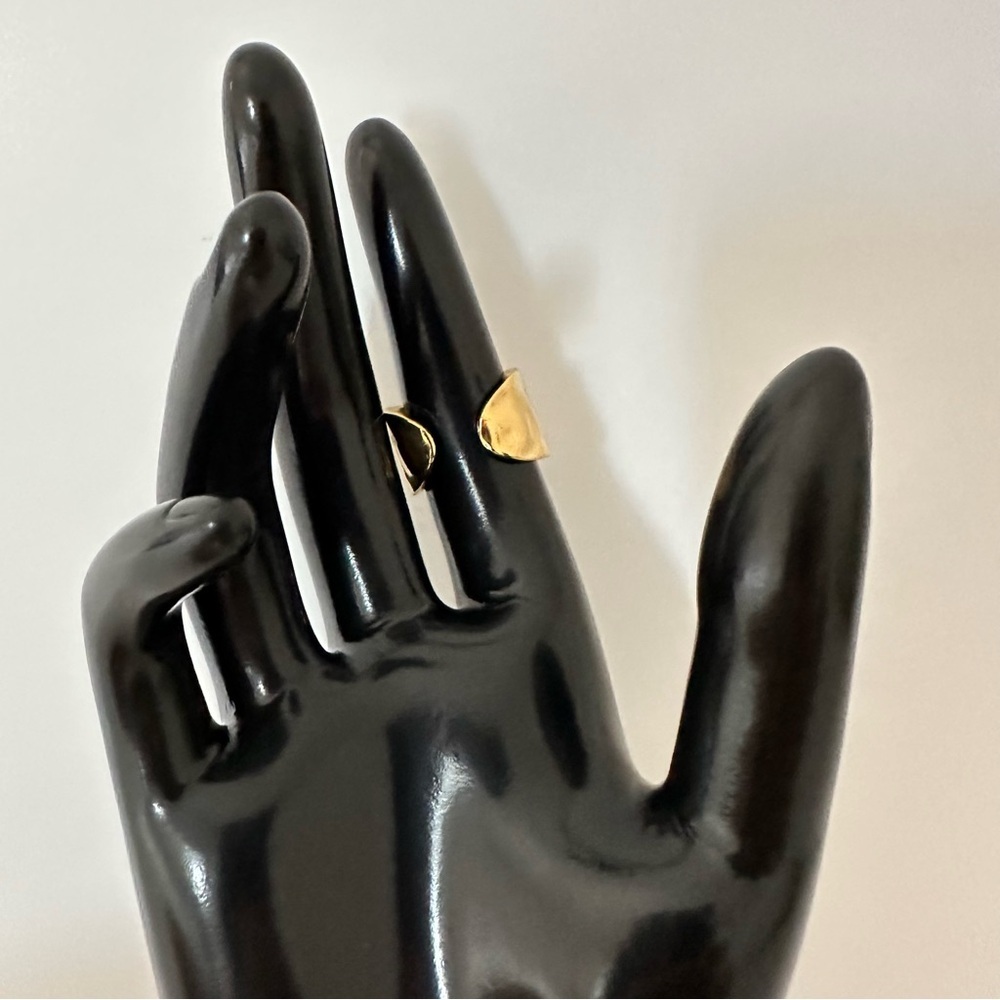 18K Gold Plated Hammered Geometric Open Rings‎ - Picture 3 of 4